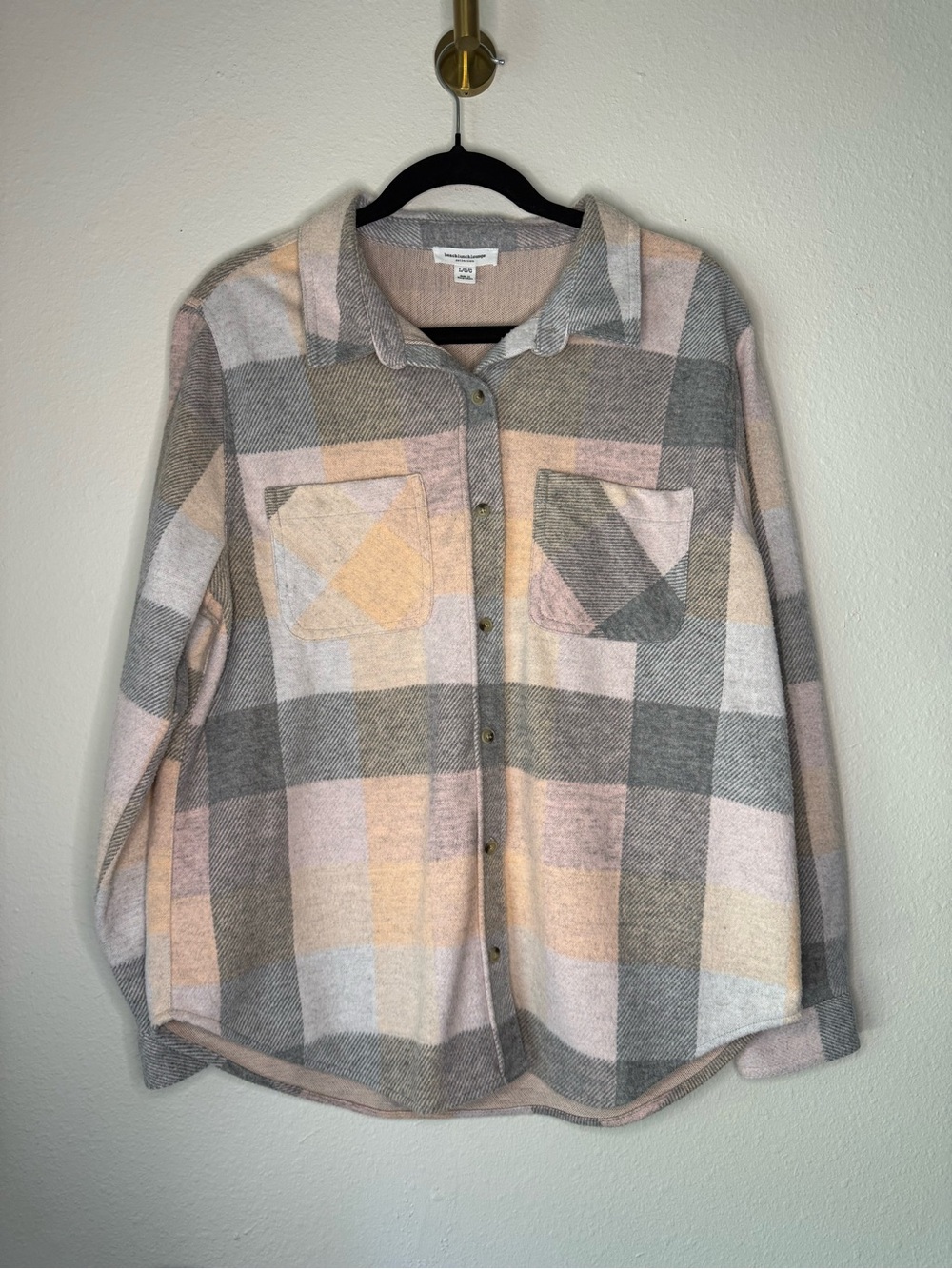 Beachlunchlounge Plaid Button Front Shacket Pink Gray Cream Women’s size Large